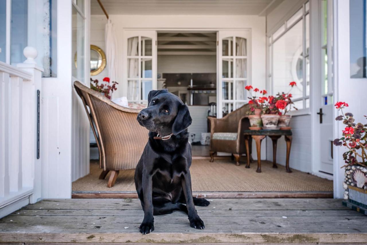 The Boathouse In Felixstowe Ferry - Stunning Waterfront Property Экстерьер фото